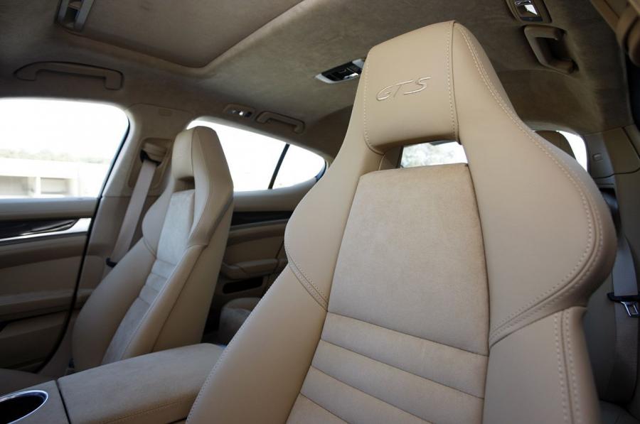  Porsche Panamera GTS 2013 года  (фото 32 из 52)